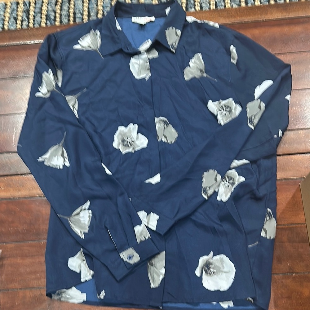 Made for Impulse Floral Navy blouse
